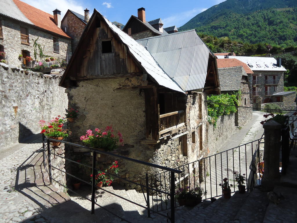 Отель Hostal Casa Laplaza Сан-Хуан-де-План Экстерьер фото